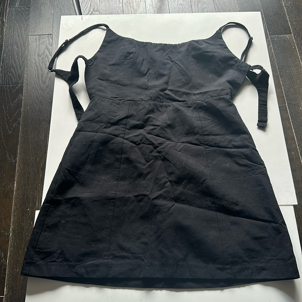 Min dress